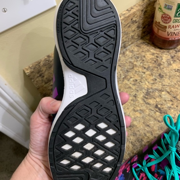 NWOT Adidas sneakers - Picture 4 of 4